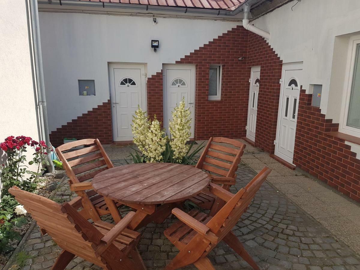 Olomouc New1 Appartement Buitenkant foto